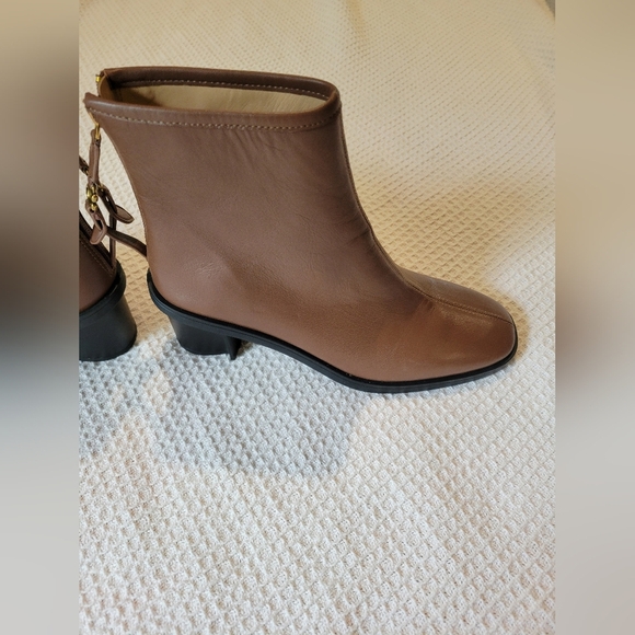 Coach Elegant Brown Ankle Boots - Picture 12 of 15